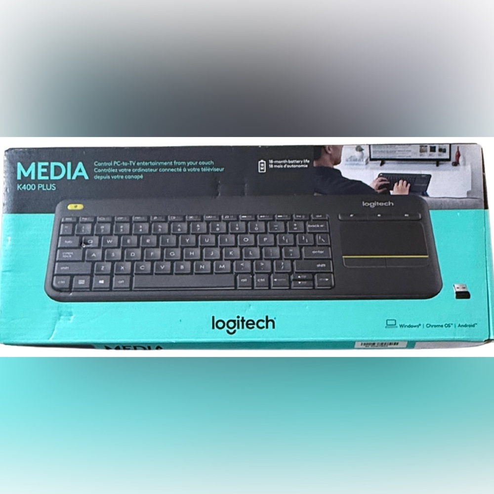Logitech K400 Plus Wireless Keyboard PC to TV with Ease. New in Original Box